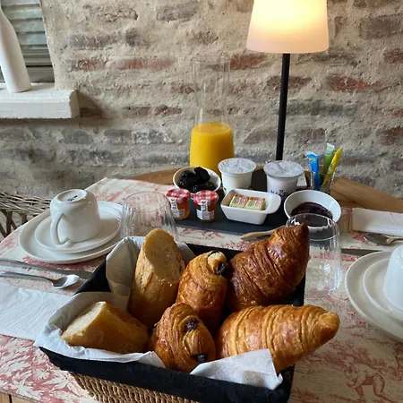 Les Hortensias 3* Canly